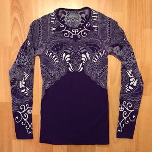 Athleta long sleeved shirt